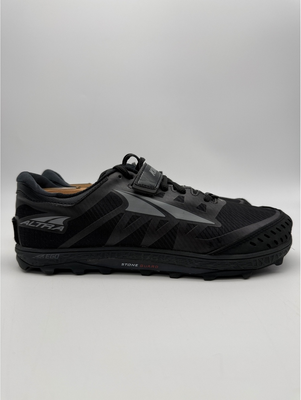 Altra King MT 2 Womens Trail Running Shoes Black Vibram Size 10